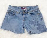 Candie's Embroidered Cut off Jean Shorts Size 3