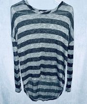 Zenana Outfitters Gray Striped Long Sleeve Tunic Shirt M