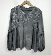 Solitaire Embroidered Boho Top Size L Gray Mineral Wash Puff Sleeve Flowy Artsy