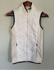 ATHLETA Winter White Flurry Primaloft Zipper Quilted vest Size Small