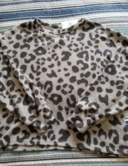 All In Favor Womens Grey Animal Print Crop Top Long Sleeve Fleece Knit Size S