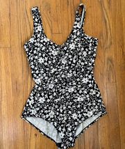 Black And White Floral Ruched One Piece Swimsuit 