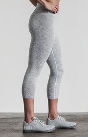 NOBULL Plush Heather Tight 21 in Leggings Cropped Capri Small