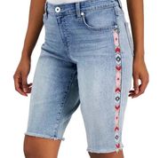 Style & Co Light Wash Embroidered High Rise Denim Bermuda Jean Short Size 10 NEW