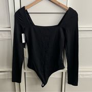 Aritzia Babaton Contour Squareneck Longsleeve Bodysuit in Black