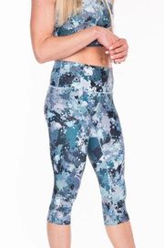 Alo Yoga Colorado Threads Blue Bliss Capri