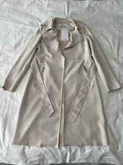 Cream Colored Trench Coat With Zipper Detail