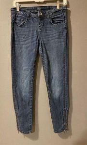 A.N.A Medium Wash Skinny Ankle With Zip Sides Jeans Size 4/27
