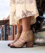 OTBT Off the Beaten Track Patchouli in Distressed Tan Leather Heeled Sandals