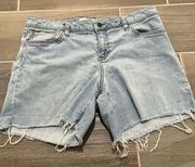 Vans light wash cut off denim jeans shorts size 13/31