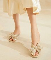 Loeffler Randall Daphne Platinum Pleated‎ BowSlides