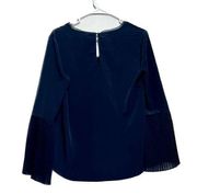 Halston bell sleeve, V-neck keyhole, blouse, women’s small , silky, soft, with l