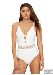 Becca Muse Crochet one piece swimsuit             Size Midium White