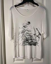 White and Black Soft Artsy T-shirt size Small