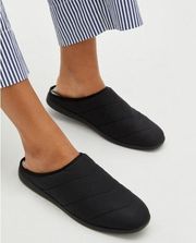 Everlane | The ReNew Plush Lined Quilted Loungewear Slipper Black