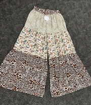 Multi Pattern Pants Size Med NWT.   1736