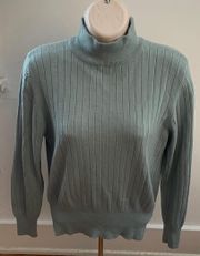 Vintage  100% Merino Wool Baby Blue Ribbed Turtleneck Sweater, size M Petite