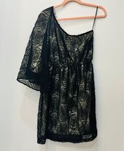 black nude with lace one shoulder dress sz small.