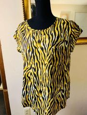 Yellow Short Sleeved Zebra Print Top Size M