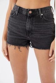 Urban Outfitters Girlfriend High Waist Shorts in Washed Black W27