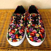 NWOT Disney Alice in Wonderland Flower Garden Canvas Sneakers Size 6