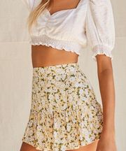 yellow daisy print flounce skort