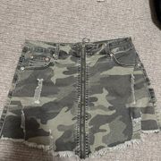 Boutique Army Skirt