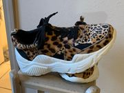 Gianni Bini Size 7M Gianna Bini Leopard Sneakers