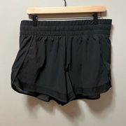 Athleta  Black High Rise Mesh Racer run 3” shorts size Large