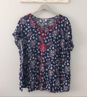 Westport Navy Blue and Red Floral Paisley Short Sleeve Top