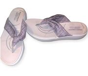 Skechers Women's Relaxed Fit Memory Foam Flip Flop Sandals White/Gray Size 10