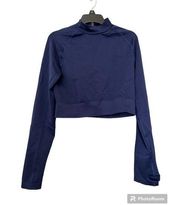 Boohoo  Navy bkue Long‎ sleeved athletic crop size L