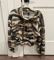 Sherpa Camo Quarter Zip