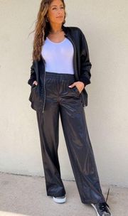 MONO B Black Shiny Women’s Wide Leg Pants Size Large Comfy Pullon Athletic
