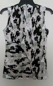 Hugo Boss Endria V-Neck Shell Camouflage Camo Popover - Size XS - NWOT