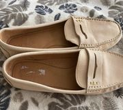 New Women’s Cream  Loafers 10B