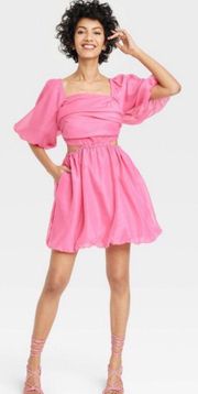 Pink puff sleeve dress