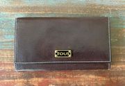 Like new  dark brown leather wallet. Mint! Sz 7.5”x4.5”