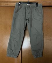 Hei Hei  cropped cargo pants size 8