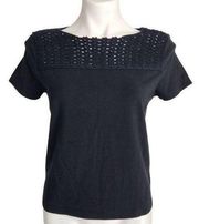 Liz Claiborne Petite Exotic Influence top in black Size Small