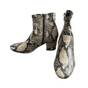 Time and Tru Memory Foam size‎ 7.5 Women's Mid Boot Snake Print