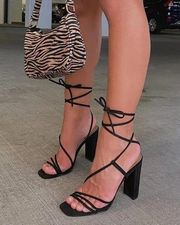 Billini Viva Black Strappy Sandal Square Toe Heels 6