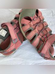 hicking, walking sandals size 5 women