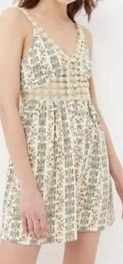 TOPSHOP Cream Floral Sundress Crochet Trim mini Dress Size 8 cottagecore prairie