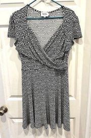 Leota Geometric Pattern dress size XL petite