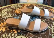 WHITE LEATHER SANDAL Sz: 9M