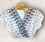 Mustard Seed Womens Size M White Embroidered Cropped Top Drop shoulder/Bat Wing‎