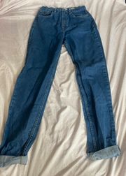 the high waisted jean medium wash