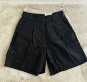 Black Loose Shorts