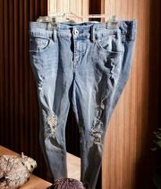 Torrid denim size 10 boyfriend, distressed jeans waist, 32 inches inseam 27 inch